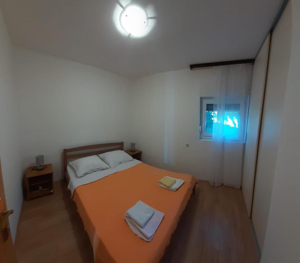 Apartments Marija Krk Town Exterior photo